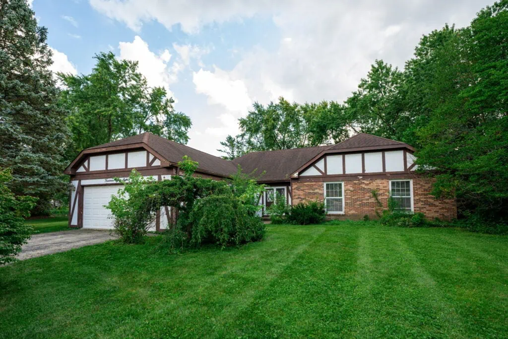 We buy houses Chicago