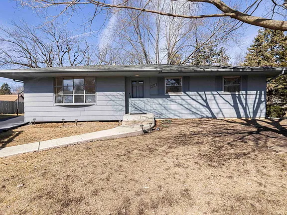 Front of a home that we bought for cash in Rockford, IL